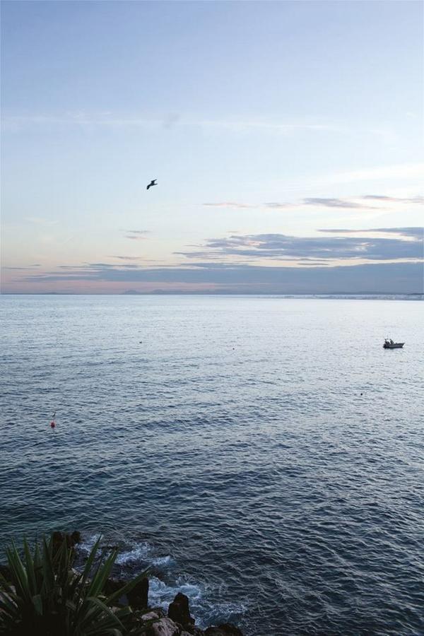 Angle Droit- Loft Charmant Et Atypique, Climatisation, Vieux-Nice Luaran gambar
