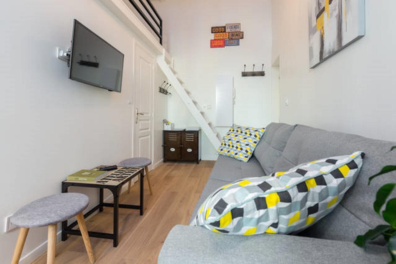 Angle Droit- Loft Charmant Et Atypique, Climatisation, Vieux-Nice Luaran gambar