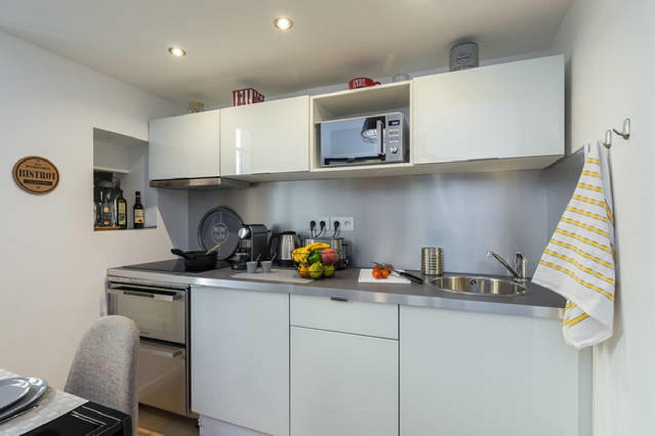 Angle Droit- Loft Charmant Et Atypique, Climatisation, Vieux-Nice Luaran gambar